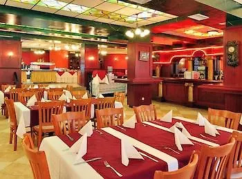 Paradise Park Aparthotel