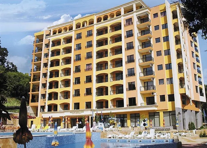 Paradise Park Złote Piaski