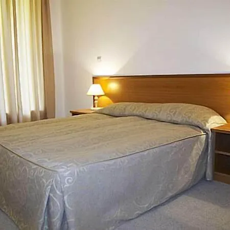 Paradise Park 3* Zlate písky