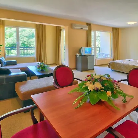 Appart hôtel Paradise Park 3*