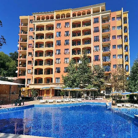Aparthotel Paradise Park Golden Sands
