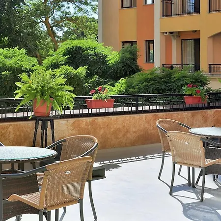 Paradise Park 3* Zlate písky