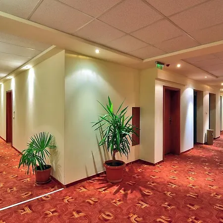 Paradise Park Appart hôtel 3*