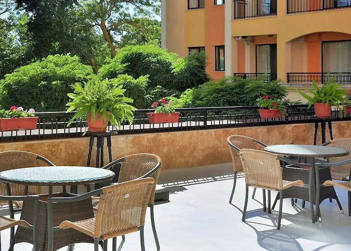 Paradise Park 3* Złote Piaski